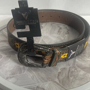 American Bison Western Leather Belt M 34-36 Tooled Floral Buckle